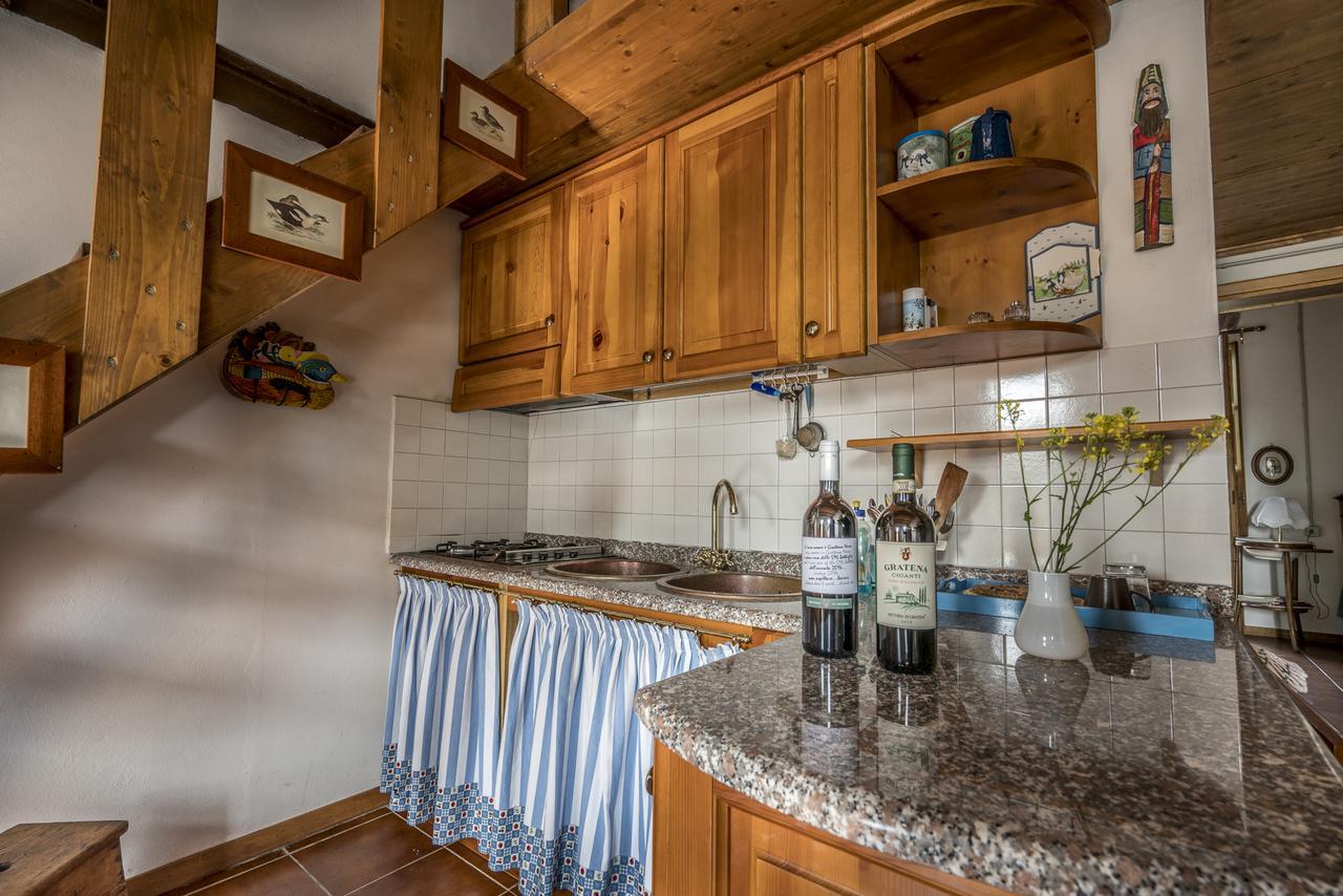 Agriturismo Fattoria Di Gratena อาเรซโซ ภายนอก รูปภาพ