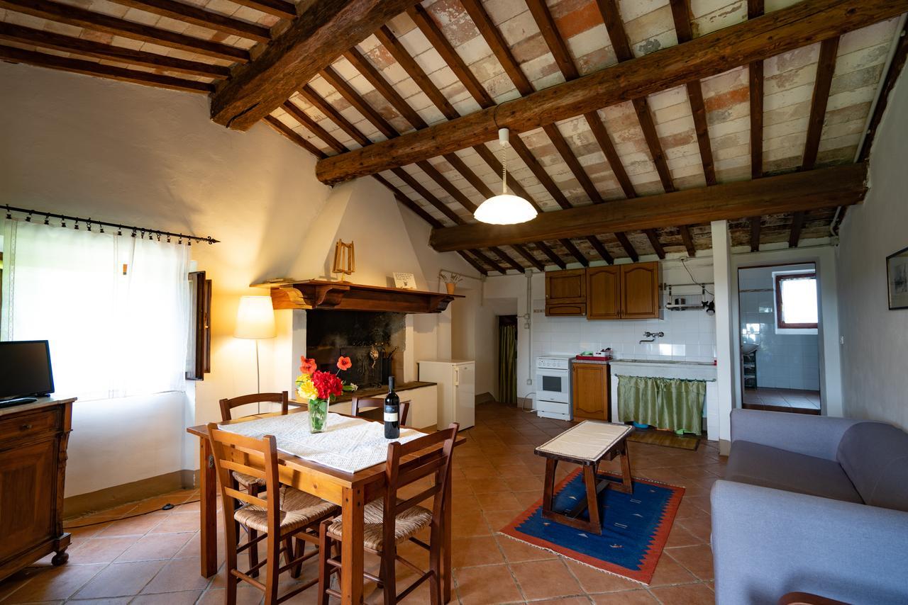 Agriturismo Fattoria Di Gratena อาเรซโซ ภายนอก รูปภาพ